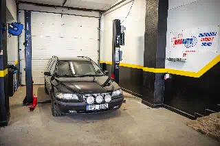Autoservis Bez Komprese - ROB05570