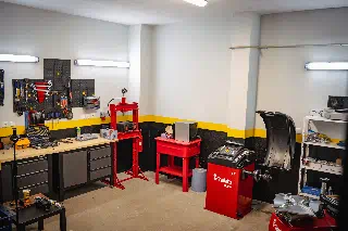 Autoservis Bez Komprese - ROB05583